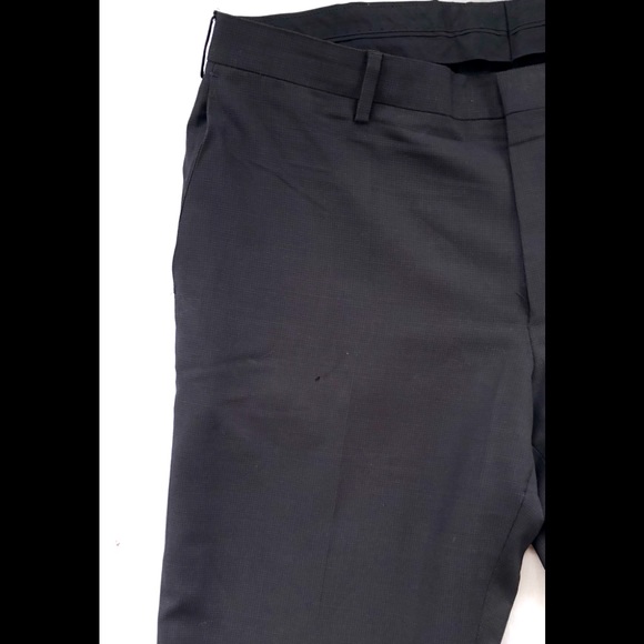 HUGO BOSS Suit - Picture 5 of 6